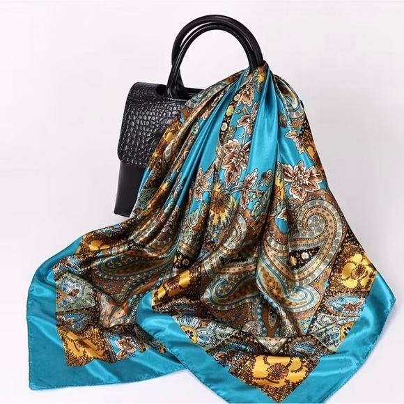 Chic Paisley Scarf in Blue and Orange - Picture 2 of 8